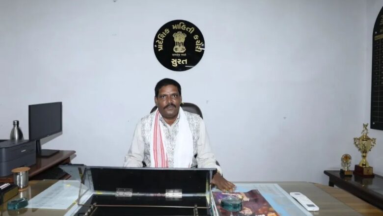 પ્રાદેશિક માહિતી કચેરી-સુરત ખાતે સંયુક્ત માહિતી નિયામક તરીકે પદભાર સંભાળતા અરવિંદ મછારનું ઉષ્માભર્યું સ્વાગત કરાયું